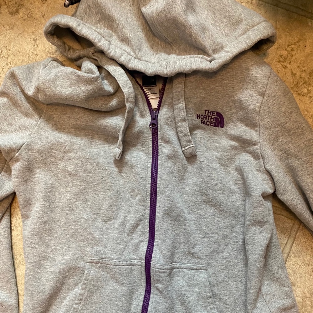 North face zip up hoodie
